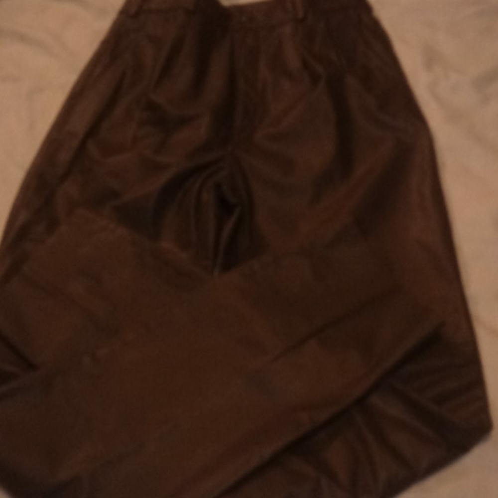 Reed's leather sportswear pants